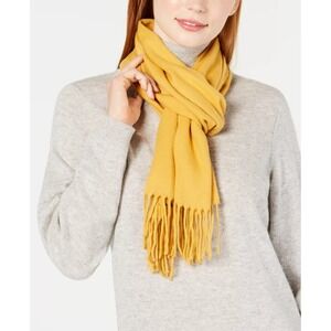 Cejon Solid Woven Scarf Gold Retail $36 NWT